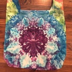 Custom tie-dye shoulder bag
